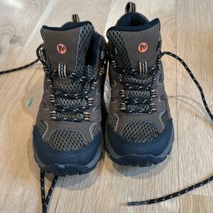 Merrill Kids Moab Hiking Boots